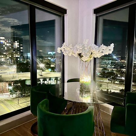 Modern Luxury At The Interlock Atlanta Exterior foto