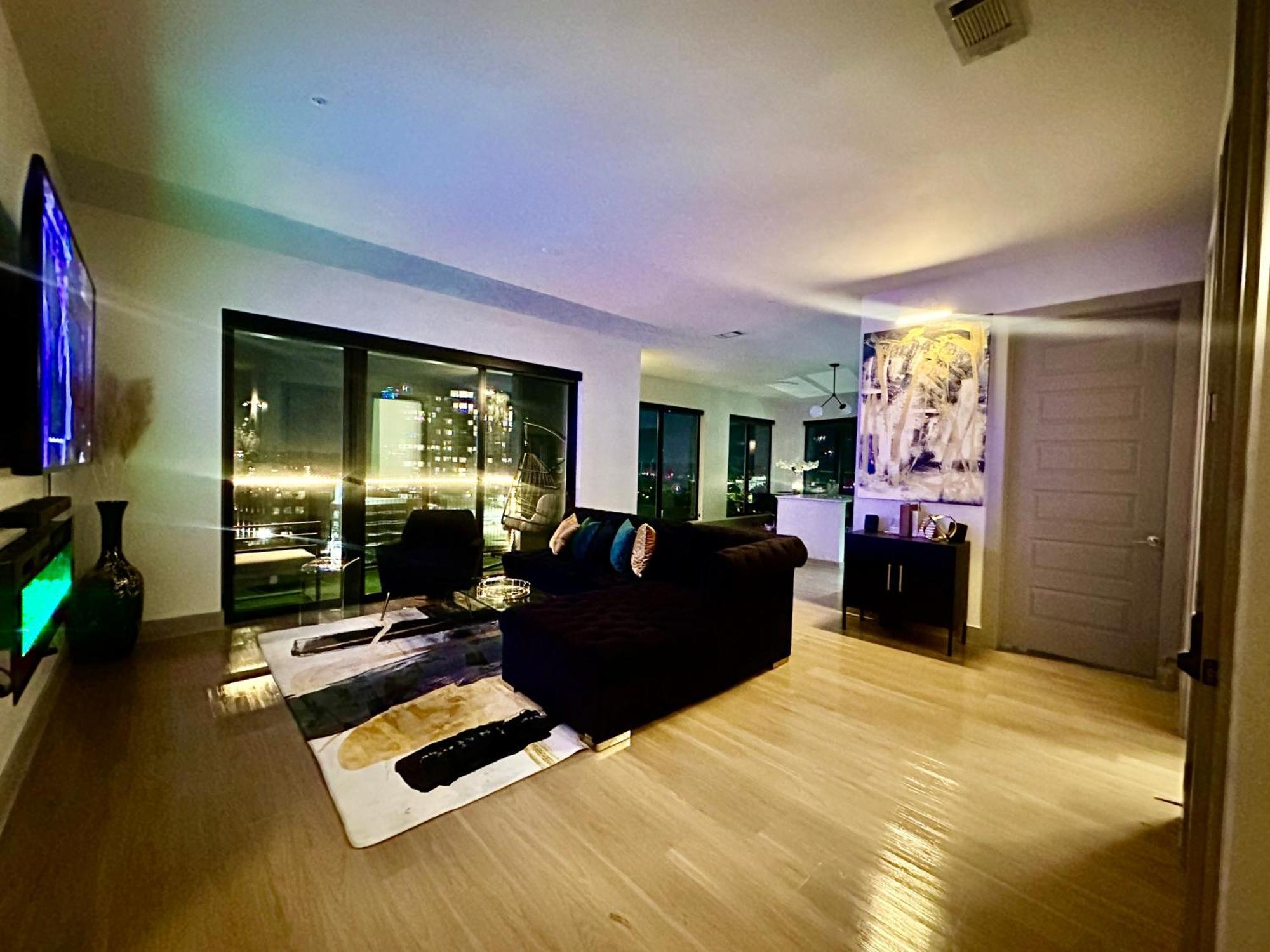 Modern Luxury At The Interlock Atlanta Exterior foto